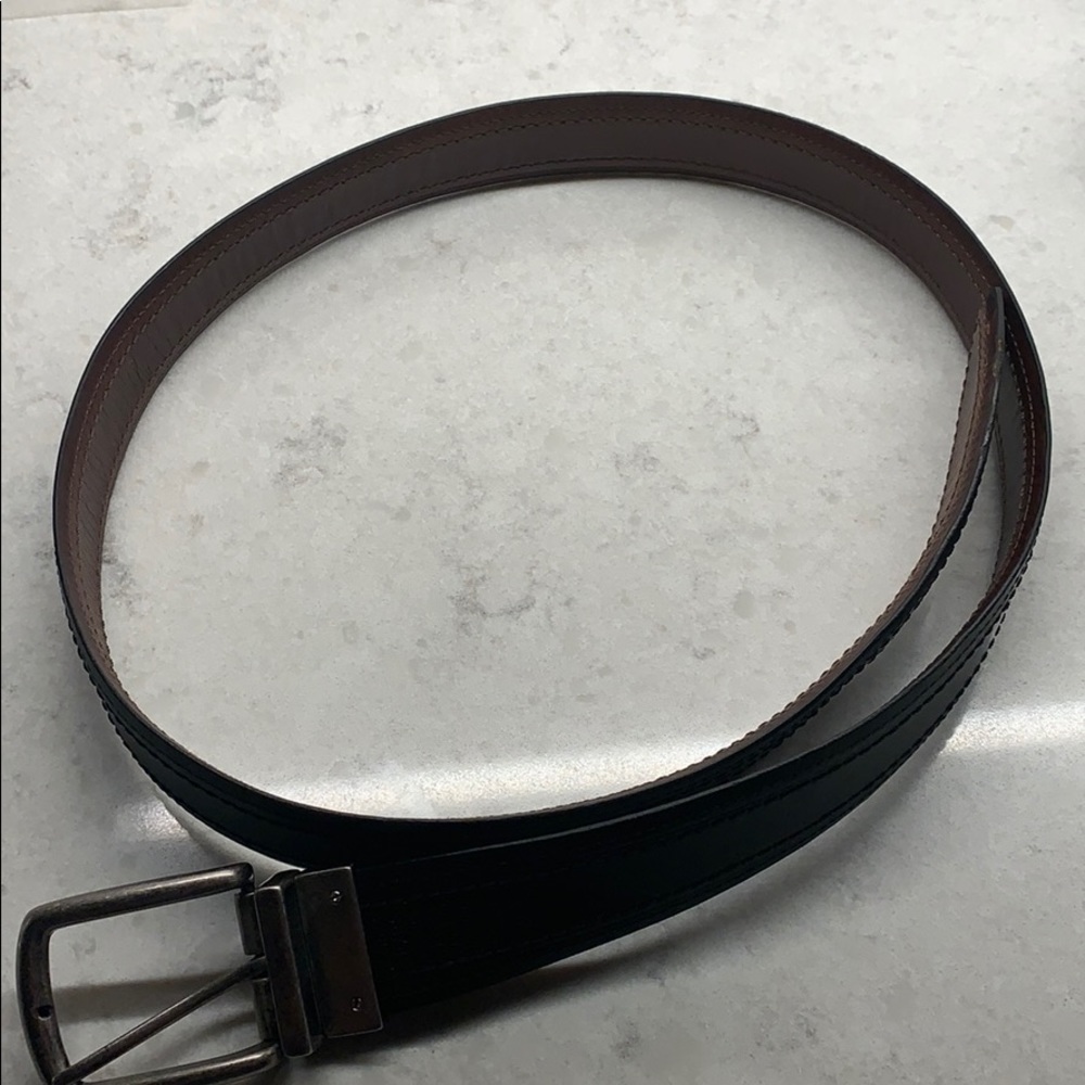 Columbia Reversible Black & Brown Belt